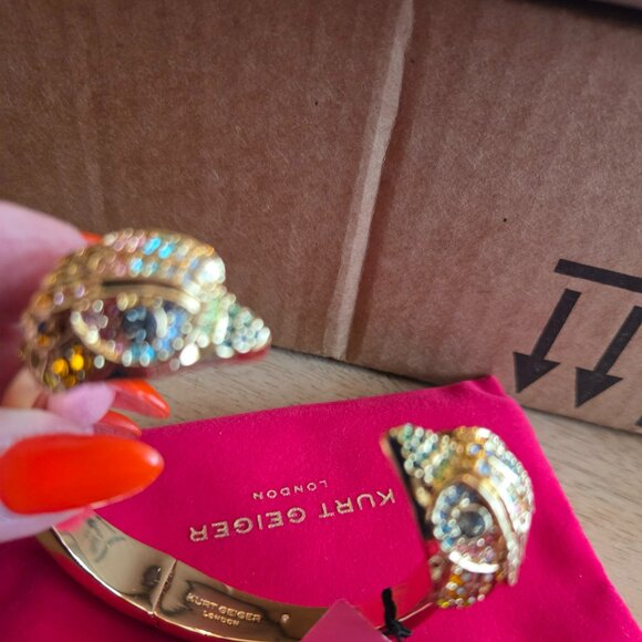 KURT GEIGER LONDON Rainbow Pavé Signature Eagle Cuff Bracelet in Gold Tone - Picture 4 of 4